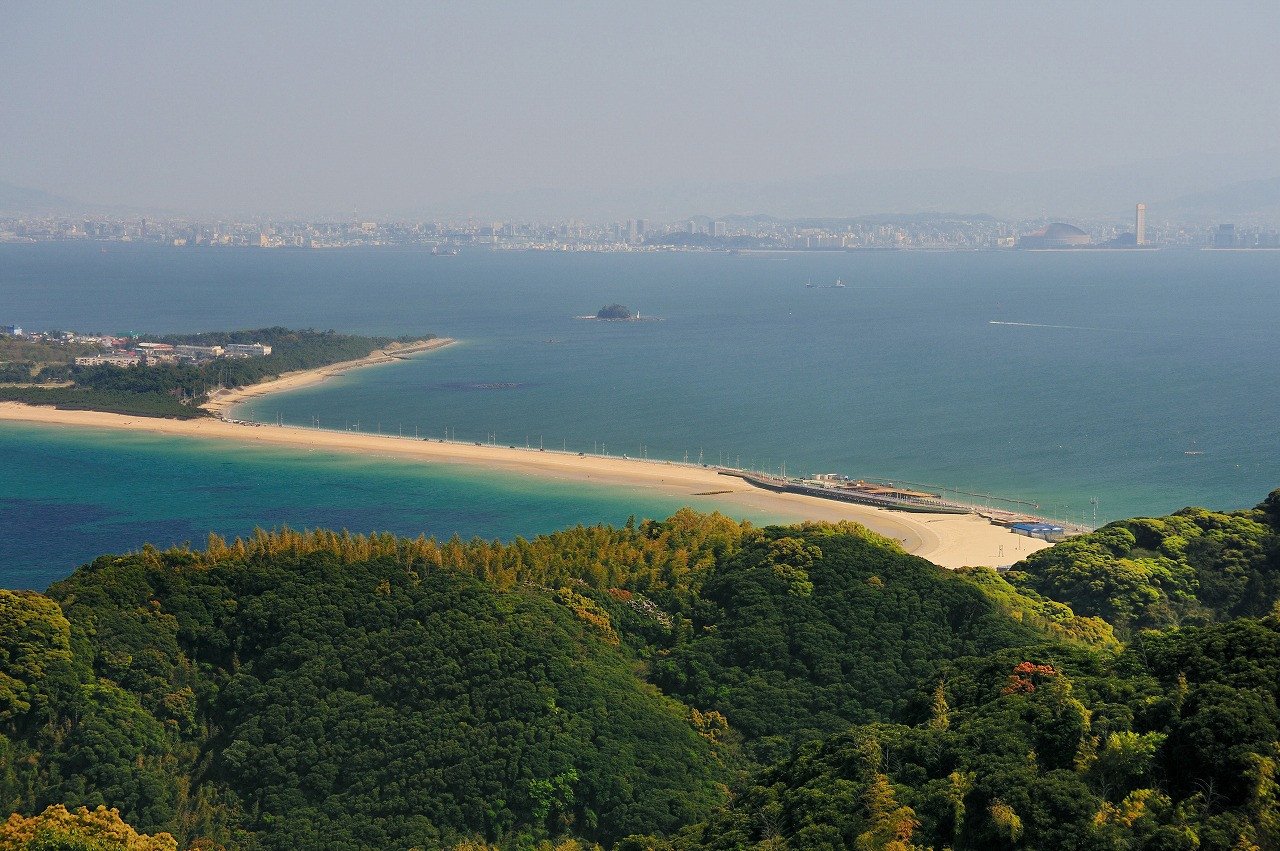 志賀島から見る海の中道(写真提供:福岡市)